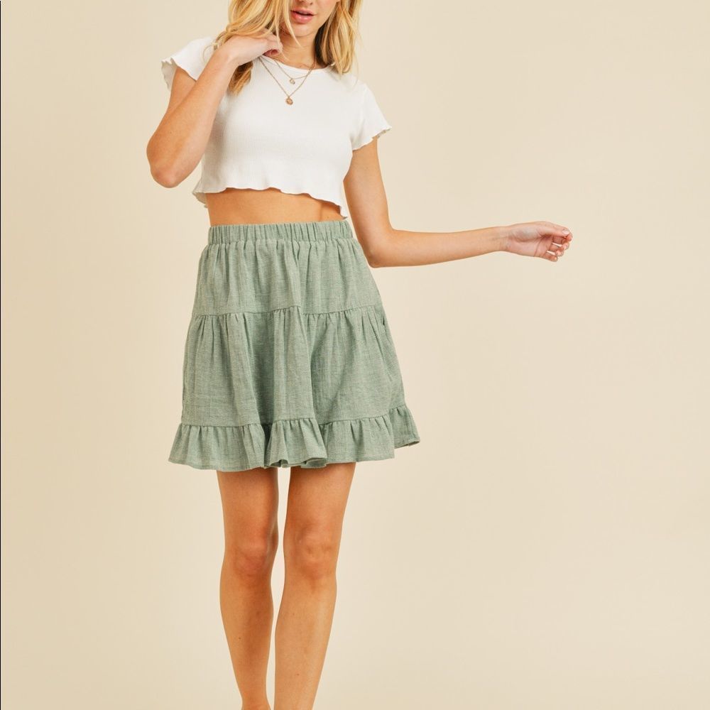Doe & Rae Tiered Green Skirt